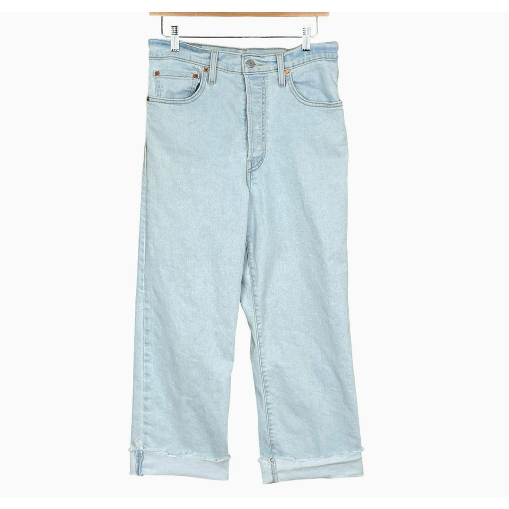 Levis Ribcage Straight Ankle Raw Hem Jeans‎ Womens 30x26 Light Wash Button Fly